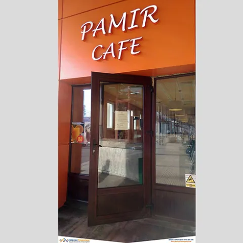 Reparație ușă PVC Pamir Cafe