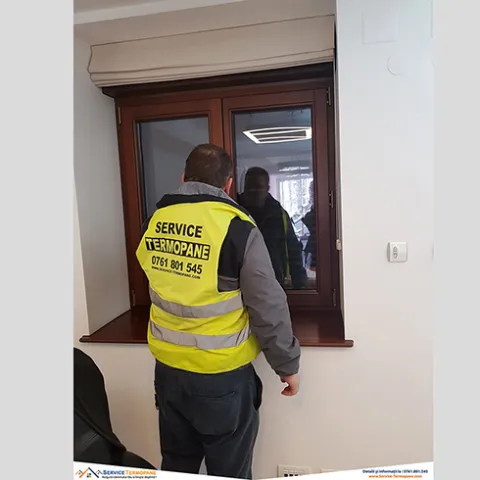 Fereastra nu se închide: ce verificați fără să o forțați